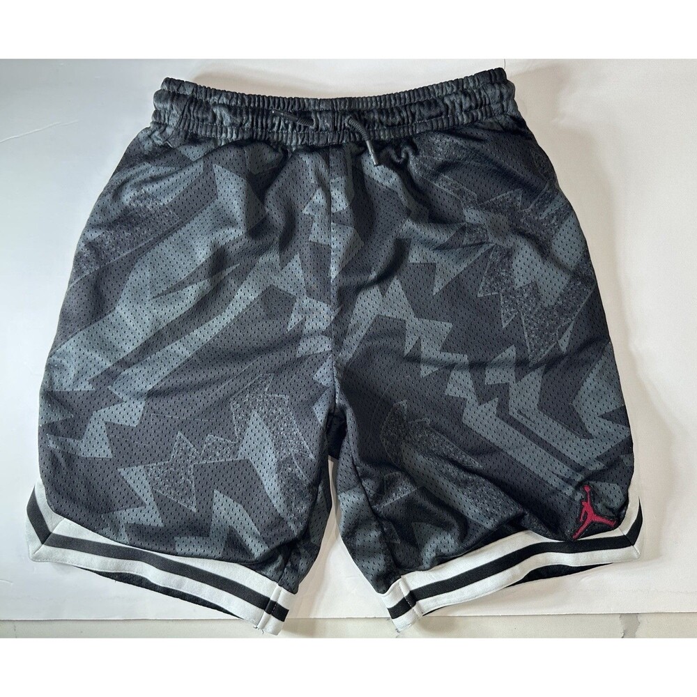 BRANDED BASKETBALL SHORTS BOYS LARGE BLACK/MULTI JORDAN JUMPMAN 95B677-023